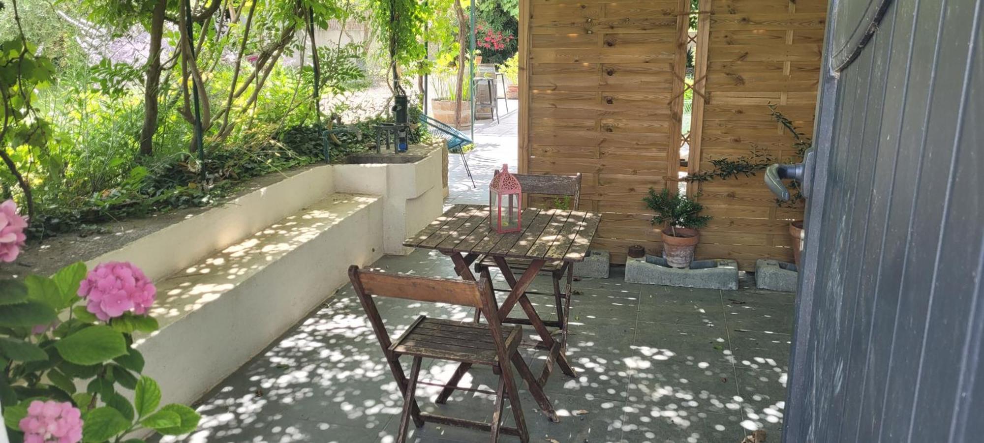 Location Appartement Dans Mas Provencal Monteux Esterno foto